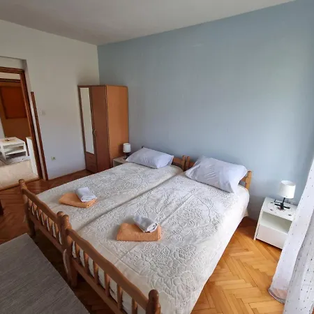 Apartment Debeli Lad