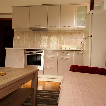 דירה Debeli Lad טרביניה