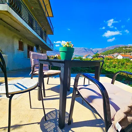 Debeli Lad * טרביניה