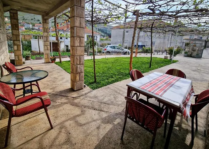 شقة Debeli Lad تريبينيي